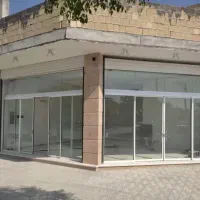 واحد تجاری ۷۰متری کنار خیابان اصلی خسرو آزادی