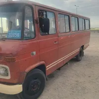 مینی بوس