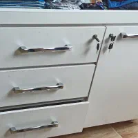 میز پبشخوان ام دی اف در حد نو|مبلمان اداری|ارومیه, |دیوار