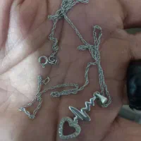 گردنبند معاوضه با انگشتر