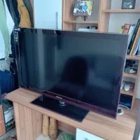 ال سی دی سری ۵.    قیمت ۱۰ میلیون