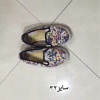 تعدادی کفش کاملا سالم|کفش و لباس بچه|شیراز, ارم|دیوار