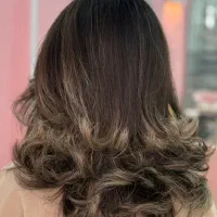 کوتاهی زنانه با تخفیف و‌یژه به مدت محدود