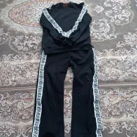 ست مشکی و نیم زیپ آبی