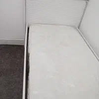 تخت یک نفره باتشک