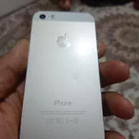 اپل iPhone 5s با حافظهٔ ۳۲ گیگابایت