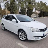 سواری ام جی ۳۵۰ مدل۲۰۱۴