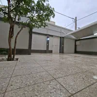 حیاط-اختصاصی-همکف-راه-جدا-بازسازی-شده-103متر