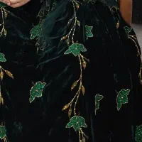 لباس محلی سبز ابریشمی