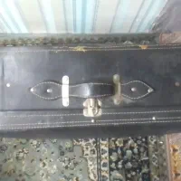 چمدان های قدیمی