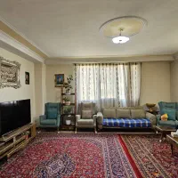 فاز ۴ *۱۱۸ متر ۳ خواب* میدان فردوس * بالکن دار