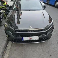 کی ام سی j7مدل۴۰۲ یه کف دیت از گلگیر آبرنگ کارخانه
