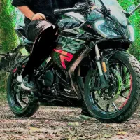 کی وی 250 ار                      keeway 250 R