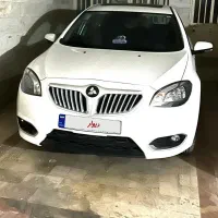 برلیانس مدل ۱۴۰۰