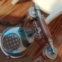 تعدادی وسایل|تلفن رومیزی|تربت‌حیدریه, اندیشه|دیوار