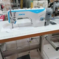 چرخکار ماهر و نیمه ماهر خیاط کارآموز