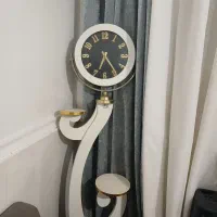 ساعت ایستاده