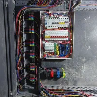 برقکار،برق کار،نصاب،سرویسکار،دوربین
