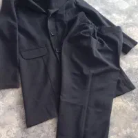 مانتو شلوار|لباس|قدس, شهر‌قدس|دیوار