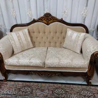 مبل ۷ نفره همراه میز وسط