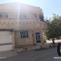 آپارتمان دوطبقه جنب استخر