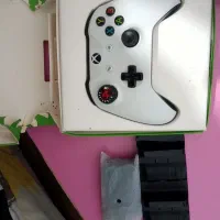 دسته ایکس باکس و باتری شارژی