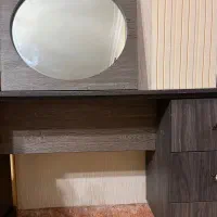 میز آرایش ام دی اف