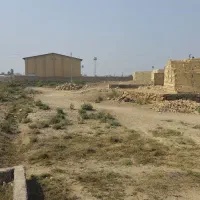 ۳۰۰مترپشت سالن پتروشیمی۱۲.۵۰در۲۴متر