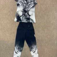 لباس ورزشی|لباس|قم, بنیاد|دیوار