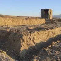 زمین ۴۰۰ متری شورین