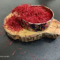 زعفران ممتاز قائنات عطر و رنگ بی‌نظیر/ضمانت بازگشت