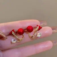 گوشواره مجلسی جواهری|بدلیجات|قم, منبع آب|دیوار