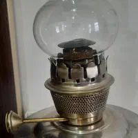 چراغ نفتی|کلکسیون اشیاء عتیقه|قم, انسجام|دیوار