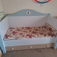 تخت خواب دومنظوره کودک|تخت و صندلی بچه|قشم, |دیوار