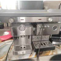 دستگاه اسپرسو و وسایل دیگه عکسا نگاه کنید