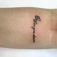 تاتو بدن بانوان با قیمت باورنکردنی۳۰۰