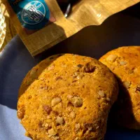 کلوچه سنتی و شیرینی نخودی و برنجی سبزوار|عمدهفروشی|تهران, سردارجنگل|دیوار