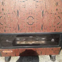 بخاری ۹۰۰۰ با لوله بخاری درحدنو ۳۰۰۰۰۰۰تومان