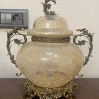 گلدان بزرگ  برنز و شکلات خوری ست