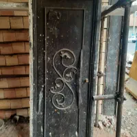 درب آهنی ورودی