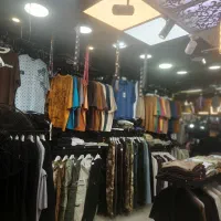 فروشنده بوتیک اقا