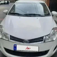 ام وی ام 315 هاجبک سفید