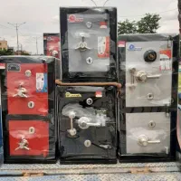 فروش انواع مدل گاوصندوق نسوز|ابزارآلات|زرند, |دیوار