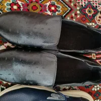 فروش کفش ها یک بار پوشیده شده