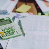 نیازمند حسابدار خانم دورکاری در زرقان