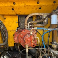 بیل ولو ۲۱۰ مدل ۲۰۰۶ خیلی کم کار|خودرو سنگین|اصفهان, آبشار|دیوار