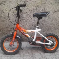 دوچرخه ۱۶ بلوار ۱۷ شهریور