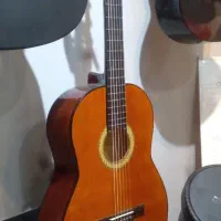 ۱۰ عدد گیتار  طرح  یاماها  کیفیت  عالی  و خوش صدا|گیتار، بیس، امپلیفایر|شهریار, شهریار|دیوار