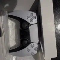 دسته ps5 سفید در حد اکبند