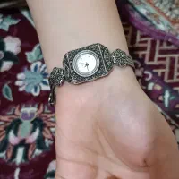ساعت تایلندی نقره وزنش ۴۰ گرم هدیه بوده|ساعت|تهران, شهید رجایی|دیوار